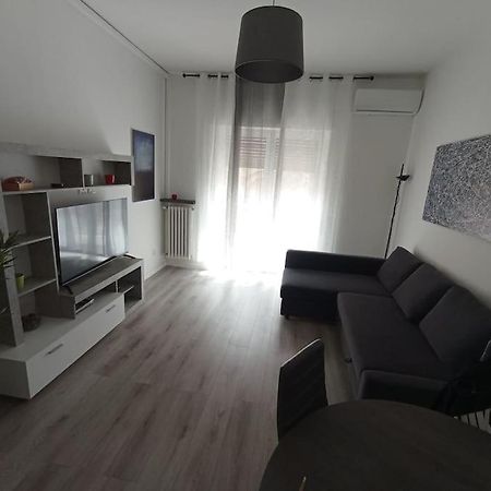 Andrea Central Apartment Барі Екстер'єр фото