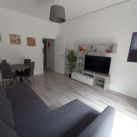 Andrea Central Apartment Барі Екстер'єр фото