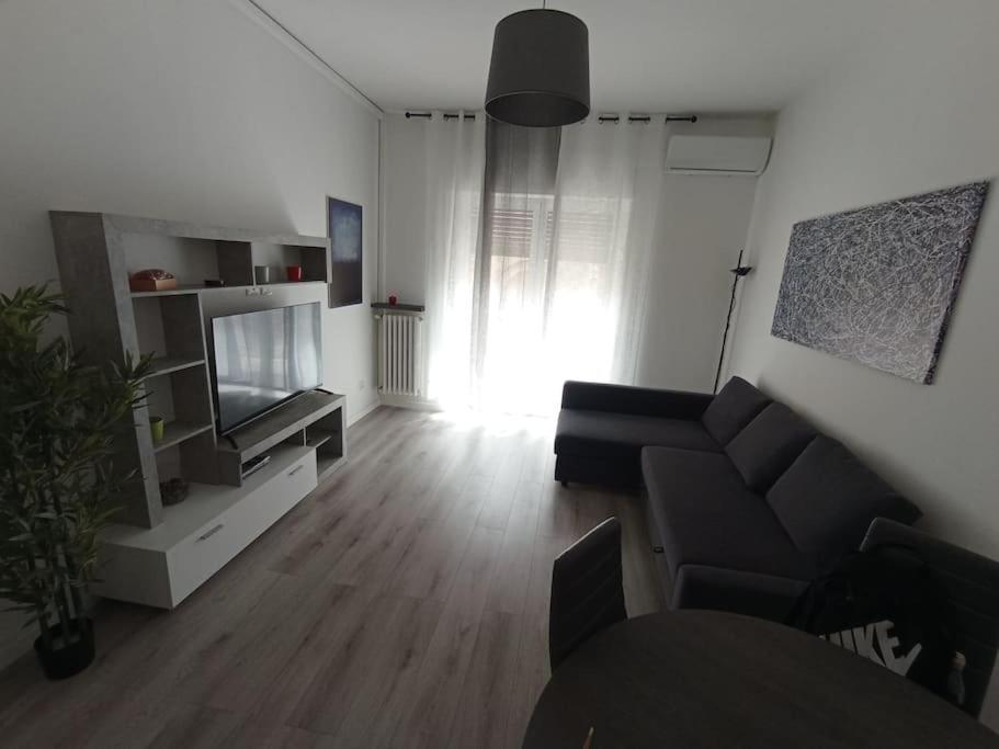 Andrea Central Apartment Барі Екстер'єр фото